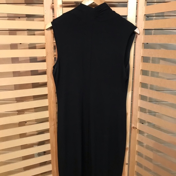 LBD - Picture 2 of 5